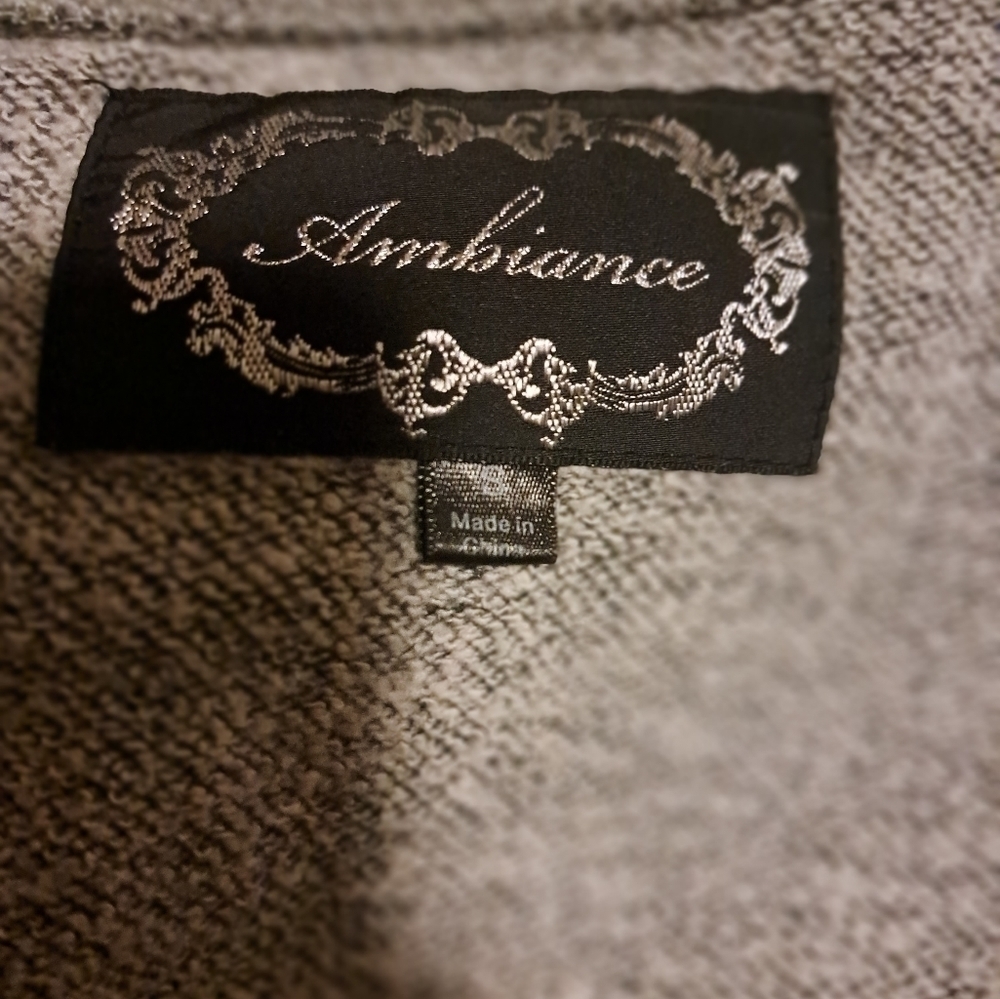 Kids ambiance varsity jacket size small - Picture 3 of 4